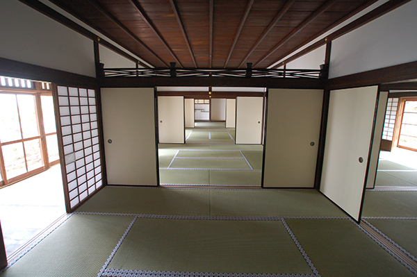 続き間がきれいです